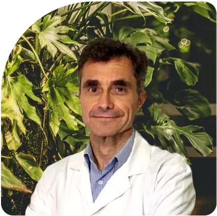 El doctor Juan Antonio, médico de Neuroscenter